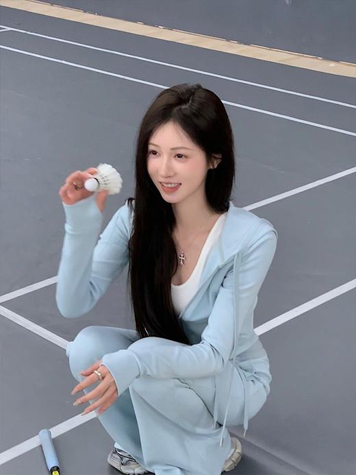 现货  早春造型B备 修身连帽卫衣套装 商品图0