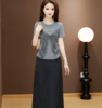 QYM 25AV38-Y两件套灰色短袖T恤衫+黑色高腰半身裙套装 商品缩略图1