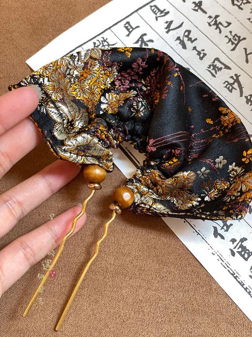 新中式扇形刺绣花纹簪子冷淡风高级感国风马面裙发簪盘发发钗步摇 商品图6