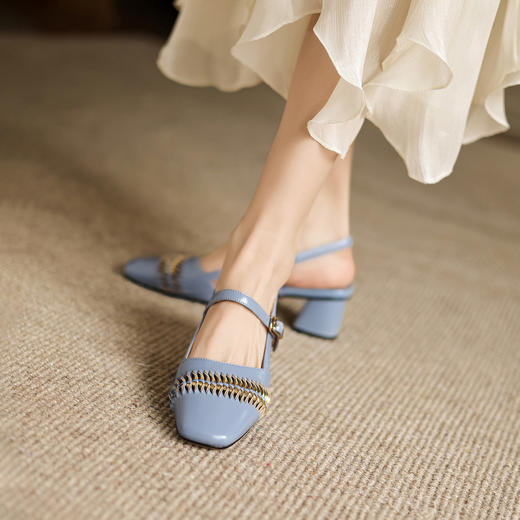 阿么手工女鞋小众百搭鞋子粗跟5CM夏季外穿方头软底软面凉鞋时尚 商品图4