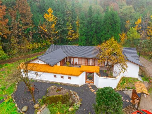 【彭州-548号院】4房川西小院，小鱼洞景区旁，临溪，避暑，玩水，喝茶，挖野菜sj 商品图0