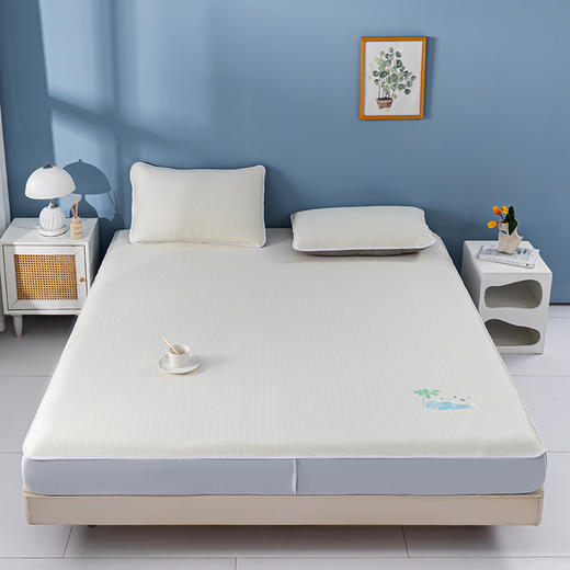 多喜爱 凉豆豆笠围三件套- 海星漫步/海之韵味/海豚精灵/海浪沙滩【精美绣花】 【可水洗机洗】【柔软可折叠】【凉感值0.28】【全方位包裹】 凉席子A类标准 有效抗菌 3D立体凉豆豆 商品图10