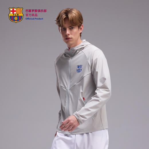 【官方正版】巴塞罗那俱乐部丨灰色防晒衣连帽款拉链口袋 商品图3