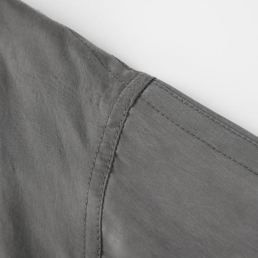 ROMI STUDIO“松弛自在”铜氨丝双面穿宽松垂感风衣外套RW24WW41273 商品图4