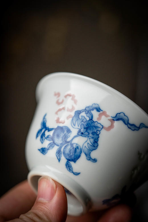 富玉窑  景德镇全手工青花玲珑三多福手作茶器品茗杯主人杯 商品图2