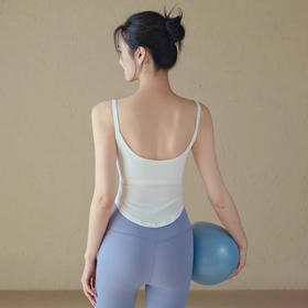 跃牌【周游世界系列】春夏新款纯欲风蕾丝边吊带固定杯修身显瘦运动内衣BR1606