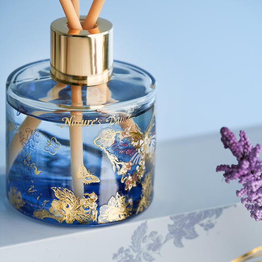 大英博物馆 博物志系列 蝴蝶香氛散香蜡烛香薰套装礼盒 蝶恋花 商品图1