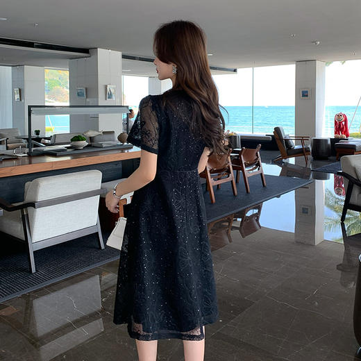 奢姿大码女装2025夏季时尚v领短袖连衣裙胖妹妹气质减龄蕾丝裙子9952853167 商品图3