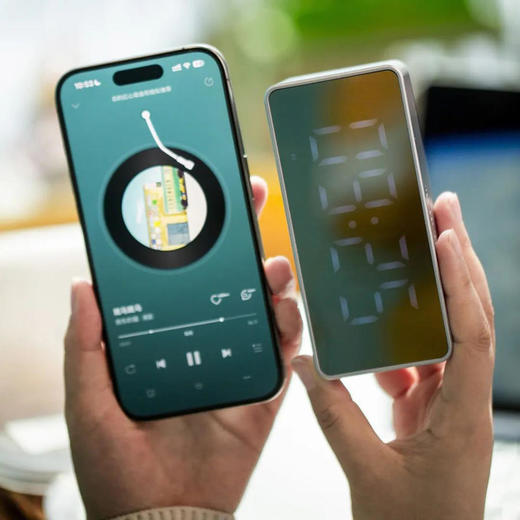 热卖！塞尔兰斯AI智能蓝牙音响多功能屏显时间/闹钟/AI助手/收音功能3色可选 商品图2