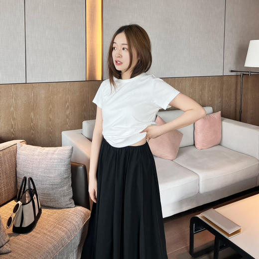 新年折扣 2504303   川久**经典 黑色，伞裙～ 显瘦 商品图1