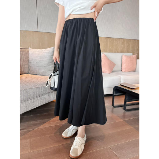 新年折扣 2504303   川久**经典 黑色，伞裙～ 显瘦 商品图0