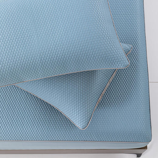 多喜爱 凉豆豆笠围三件套-木槿（灰/粉/蓝/米）【可水洗机洗】【柔软可折叠】【凉感值0.28】【全方位包裹】 凉席子A类标准 有效抗菌  3D立体凉豆豆 商品图10