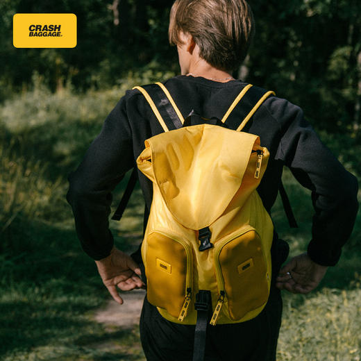 Crash Baggage EVA 双肩背包 意大利潮牌旅行女双肩包男15寸电脑书包轻便大容量 商品图3