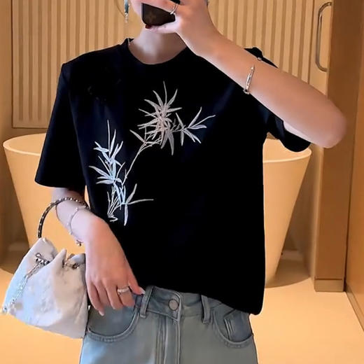 雀说国风刺绣T恤女圆领高级感漂亮上衣女韩版通勤宽松AL4052 商品图1