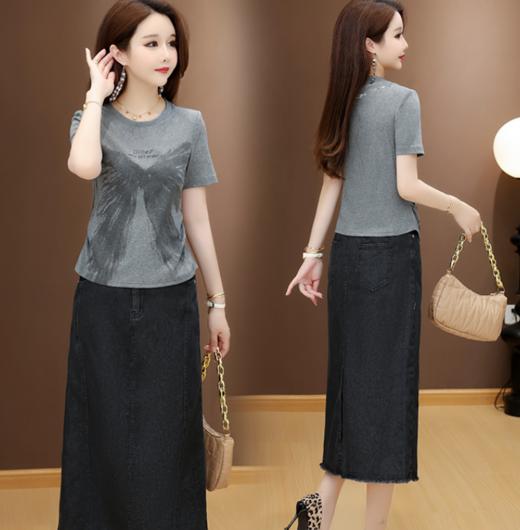 QYM 25AV38-Y两件套灰色短袖T恤衫+黑色高腰半身裙套装 商品图2