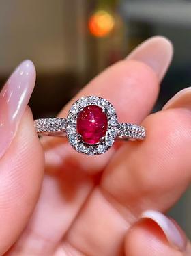 0.7ct蛋面红宝石戒指