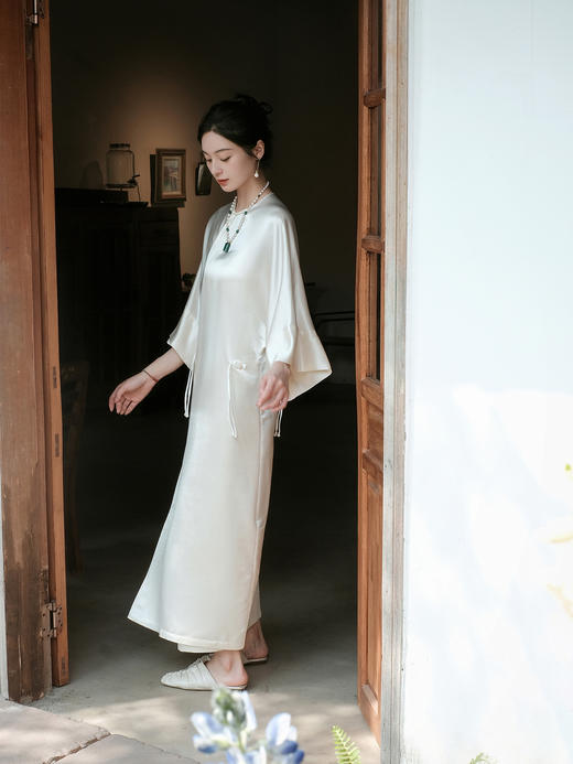 盛唐牡丹 | 丝毛新中式挽袖长裙 商品图6