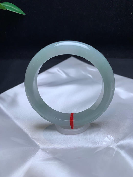 612696，55.2晴水底手镯，整条带淡淡的底色、清新干净、很秀气 商品图3