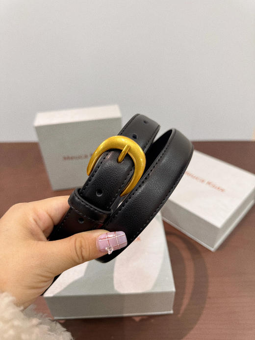 正品授权MEUCA KSAX女士真皮针扣皮带 商品图3