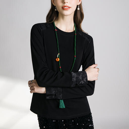 丁摩 黑色新中式上衣高级感缎面拼接春季新款提花国风盘扣圆领t恤5ZF-6558 商品图5