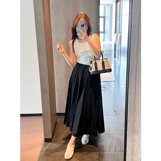 新年折扣 2504303   川久**经典 黑色，伞裙～ 显瘦 商品图6