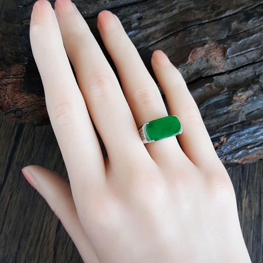 【天然正品】AU750收藏级白金镶钻镶天然细腻糯种满绿翡翠戒指9.7*3.8MM（皆取最大值）中性款现售价：8880！080425AH58 商品图6