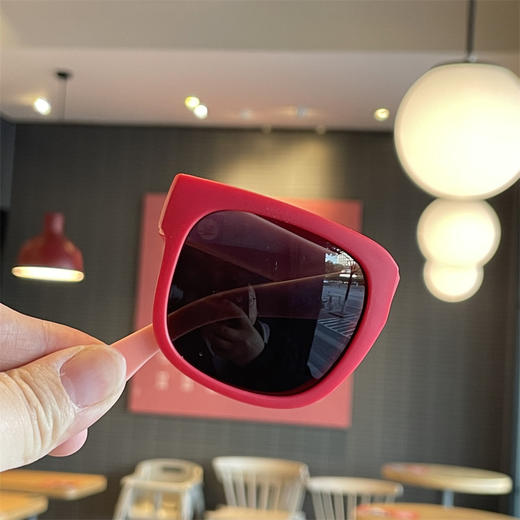 送镜盒！【时尚折叠设计，防紫外线防晒】新款夏季遮阳儿童折叠太阳镜 糖果色眼镜宝宝墨镜 防晒防紫外线眼镜-QQ 商品图5