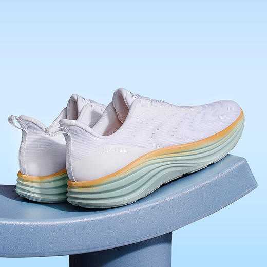 灵动系列1.0缓震厚底休闲运动鞋 男女同款 商品图3