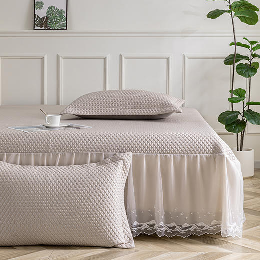 多喜爱 凉豆豆床裙三件套-和悦（蓝/粉/金/）【可水洗机洗】【柔软可折叠】【凉感值0.28】【全方位包裹】 凉席子A类标准 有效抗菌 3D立体凉豆豆 商品图13