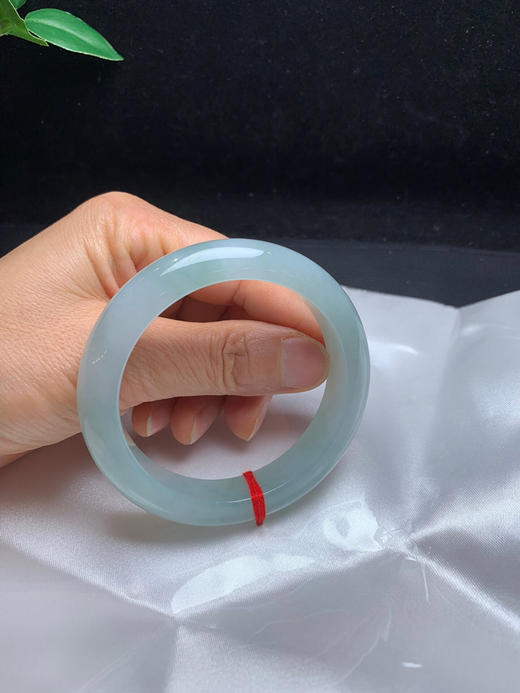 612696，55.2晴水底手镯，整条带淡淡的底色、清新干净、很秀气 商品图5