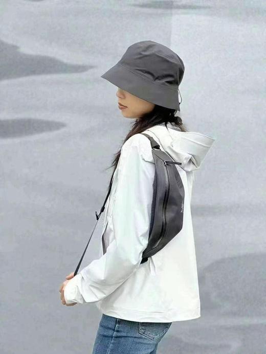 鸟家户外旅行多功能单肩包轻量防水斜跨包胸包 商品图7