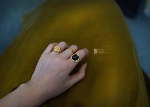 如有魔法，突破寻常｜时髦大气素金墨翠戒指 商品图5