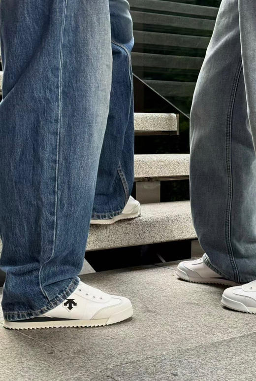 点此购买 迪桑特Chron无系带男女款低帮帆布休闲鞋 98 315419 商品图9