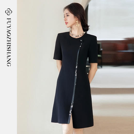 FUYAO扶摇 高级感西装连衣裙女醋酸缎面小黑裙收腰显瘦西装裙夏季 商品图1