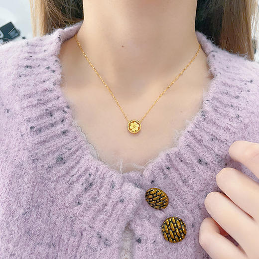 【限时克减150元】足金999 #时来运转 #CNC 【精品】5G黄金镂空影底可转动转韵·时光风车圆形调节套链(BN5GTL00005)（预售产品下单后不退款不退货不换货不补差价 商品图4