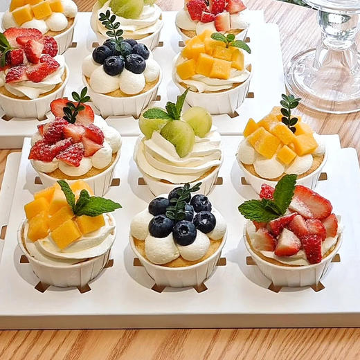 【店长推荐】多款水果纸杯小蛋糕-纸杯颜色随机 商品图0