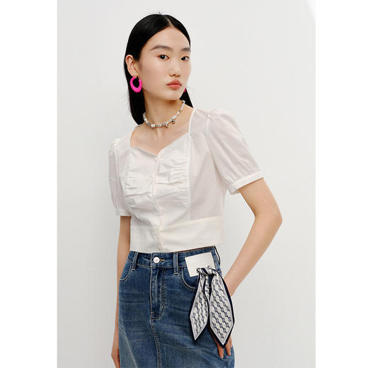 NEELLY纳俪商场同款夏季新款法式白色桃心领短袖衬衫女泡泡袖上衣N25044R04434 商品图1