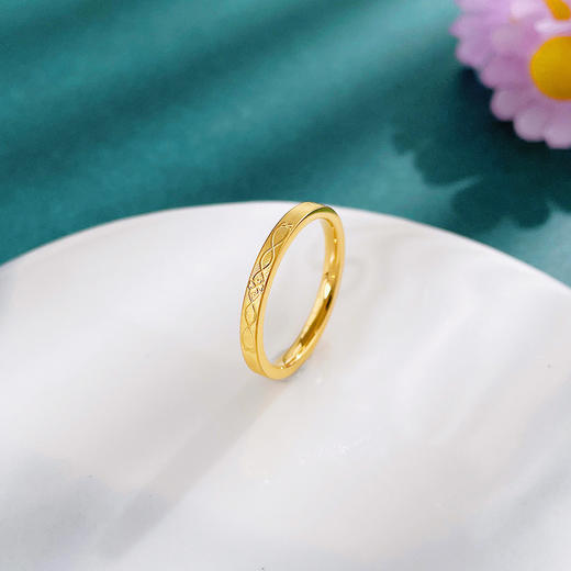 【限时克减150元】足金999 #固口戒指 #CNC #条戒 5G黄金实心菱纹拉丝固口圈戒(BE5GJZ00103)（预售产品下单后不退款不退货不换货不补差价） 商品图1