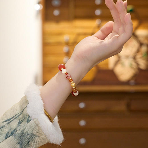 售完不补【敦煌花朝·磨砂红玛瑙红胶花多宝手串】敦煌福泽磨砂红玛瑙红胶花多宝水晶手串 本命年好运锦鲤胶花手链女 商品图1