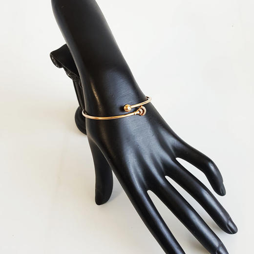 【天然正品】AU750玫瑰金经典时尚款开口手镯56MM(皆取最大值)女士现售价：4480！110425NJM18 商品图7