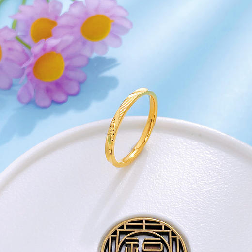 【限时克减150元】足金999 5G黄金实心镜面金固口斜纹仿钻圈戒(BE5GJZ00054)预售产品下单后不退款不退货不换货不补差价 商品图2