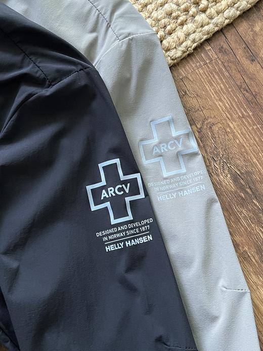 点此购买 海丽汉森春夏季男女款UPF50+防晒衣 md 315448 商品图7