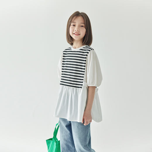 【代发】女童假两件条纹拼接衬衫 棵初夏季亲子海军风短袖童装复古泡泡袖上衣条纹拼白 商品图3