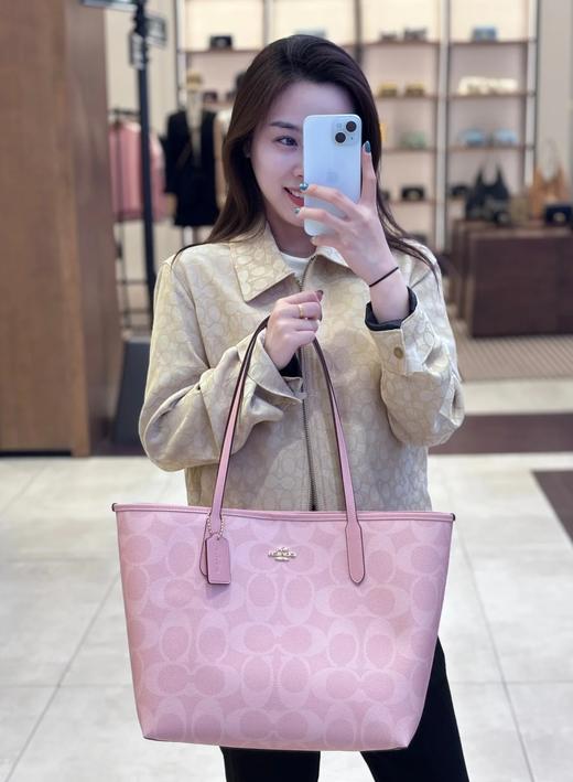 代工厂高品质寇驰city33樱花粉新色妈咪托特包 商品图5