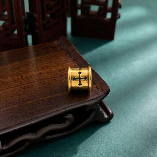 【限时7.5折】【定价黄金】足金 #电黑金 3D硬金电黑金手串配件十字信念图纹路路通Diy手串配件(V3DSC00407)预售产品下单后不退款不退货不换货不补差价 商品图0