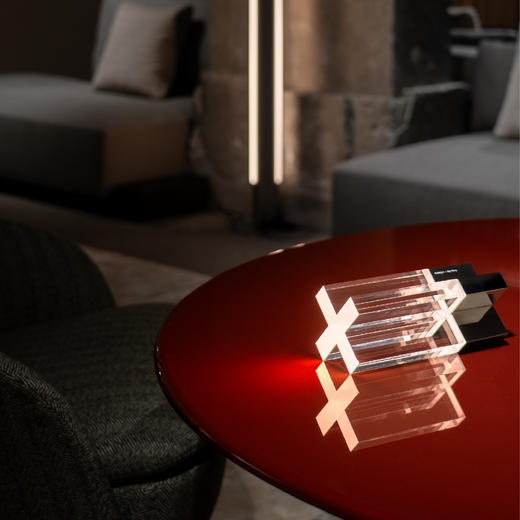 摩根X黄永才大师联名款X系列面光充电台灯 商品图5