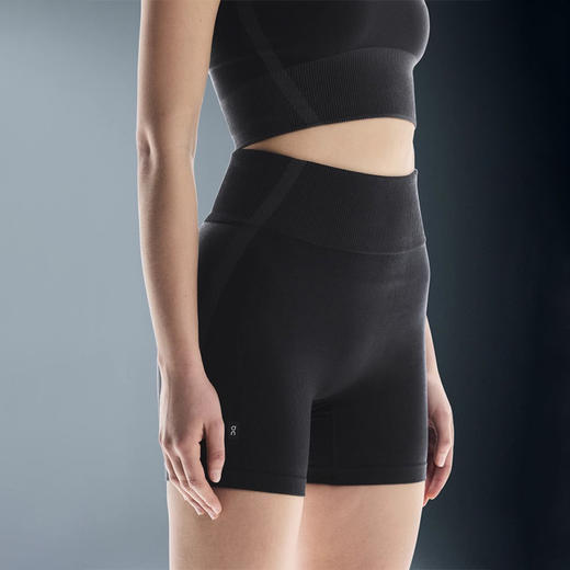 ON 昂跑 Studio Knit Shorts 2025春夏新品女款针织运动短裤 商品图1