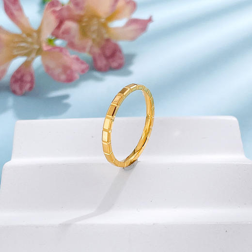 【限时克减150元】足金999 #条戒 5G黄金空心固口戒指巧克力方块圈戒小线戒条戒（面宽约1.6-2.0mm）(AG5GJZ00281)（预售产品下单后不退款不退货不换货不补差价） 商品图1