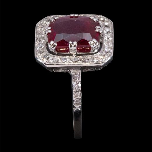 独角鹿西洋古董 1920-1930年代法国出品装饰艺术风格铂金镶嵌缅甸无烧红宝石及钻石戒指 商品图3