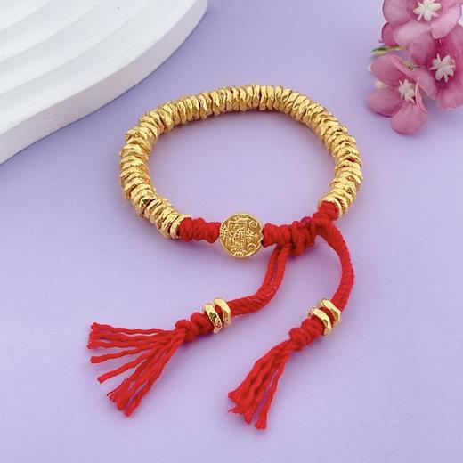 【限时克减150元】足金 #招财纳福 #盘缠 无氰5D硬金空心红绳跑环流苏家财万贯五路财神碎金子调节手链成品手串（成人佩戴）(AJ5DSC00038)（预售产品下单后不退款不退货不换货不补差 商品图0